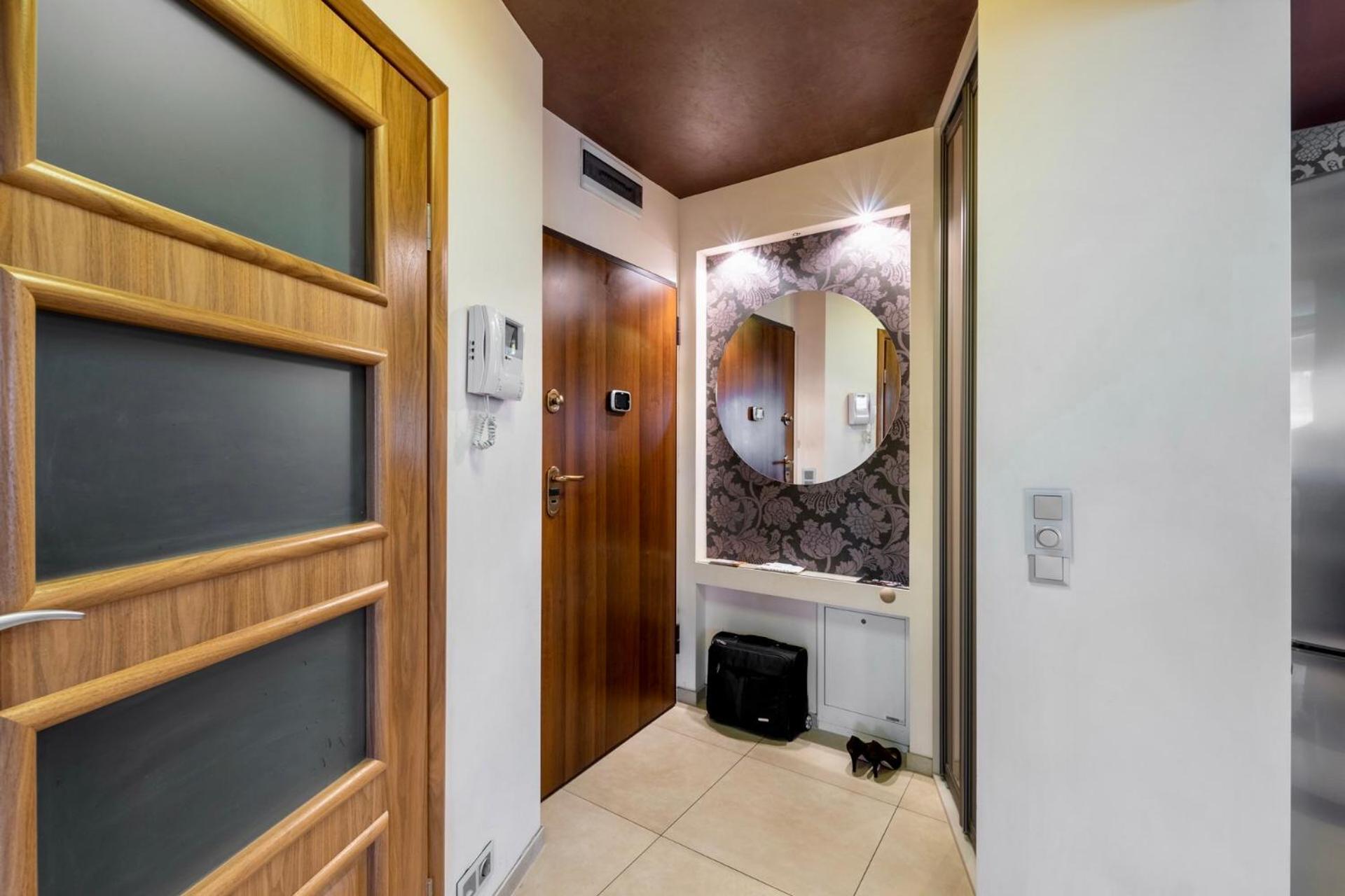 Apartament Rondo Verona - Free, Secure Parking For Guests Wrocław Exteriör bild